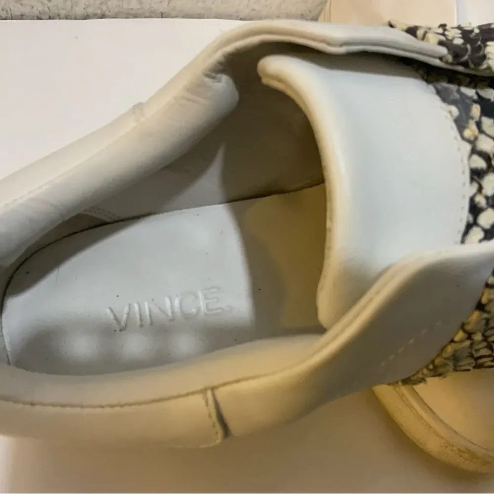 Vince Vista slip on size 6.5/ 36.5 sneaker